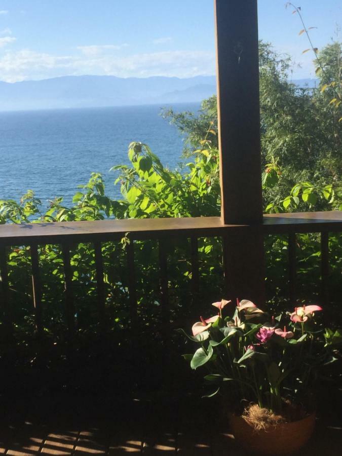Casa Vermelha Guest House Ilhabela Bagian luar foto
